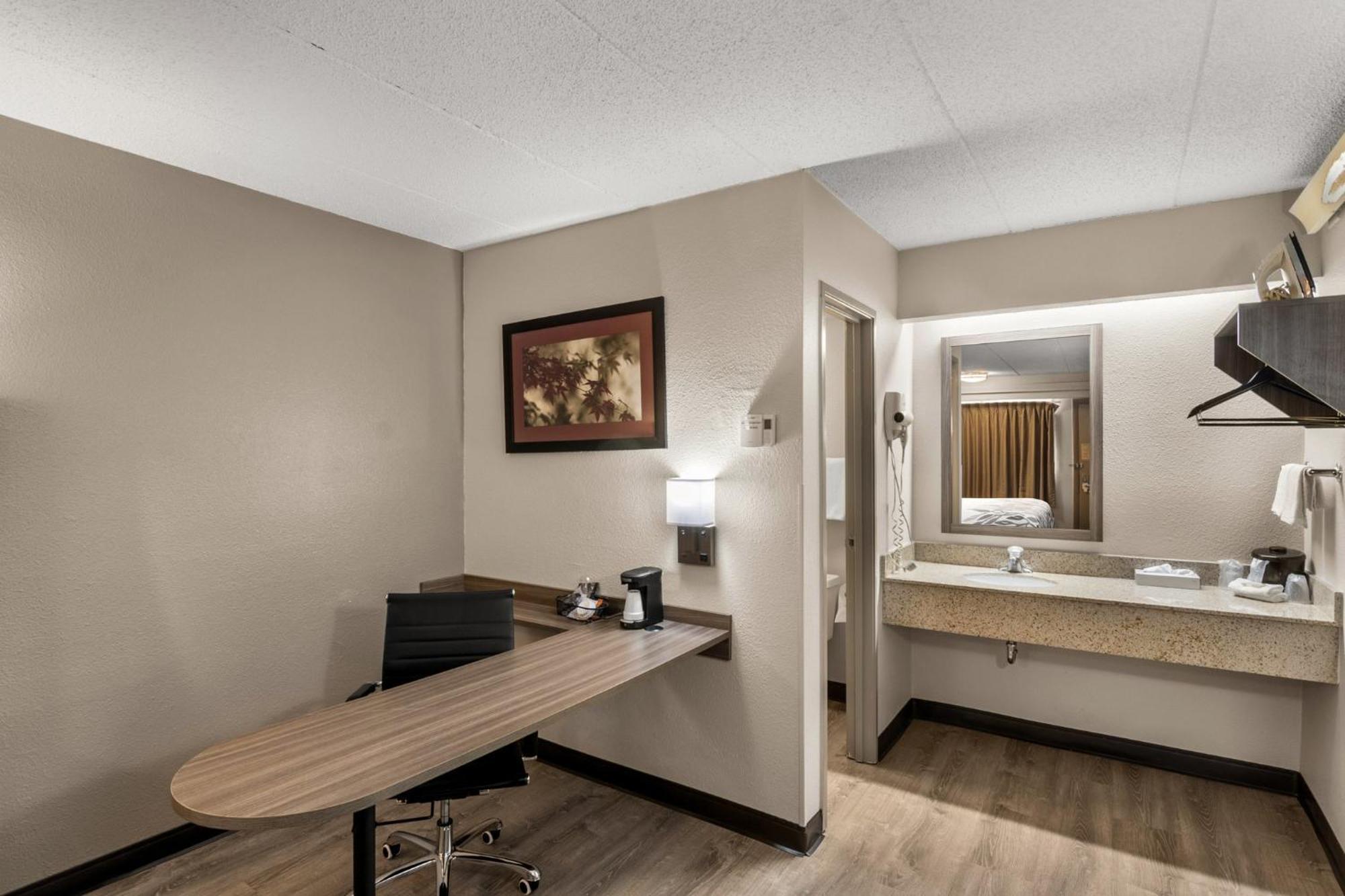 Red Roof Inn Enfield Zewnętrze zdjęcie